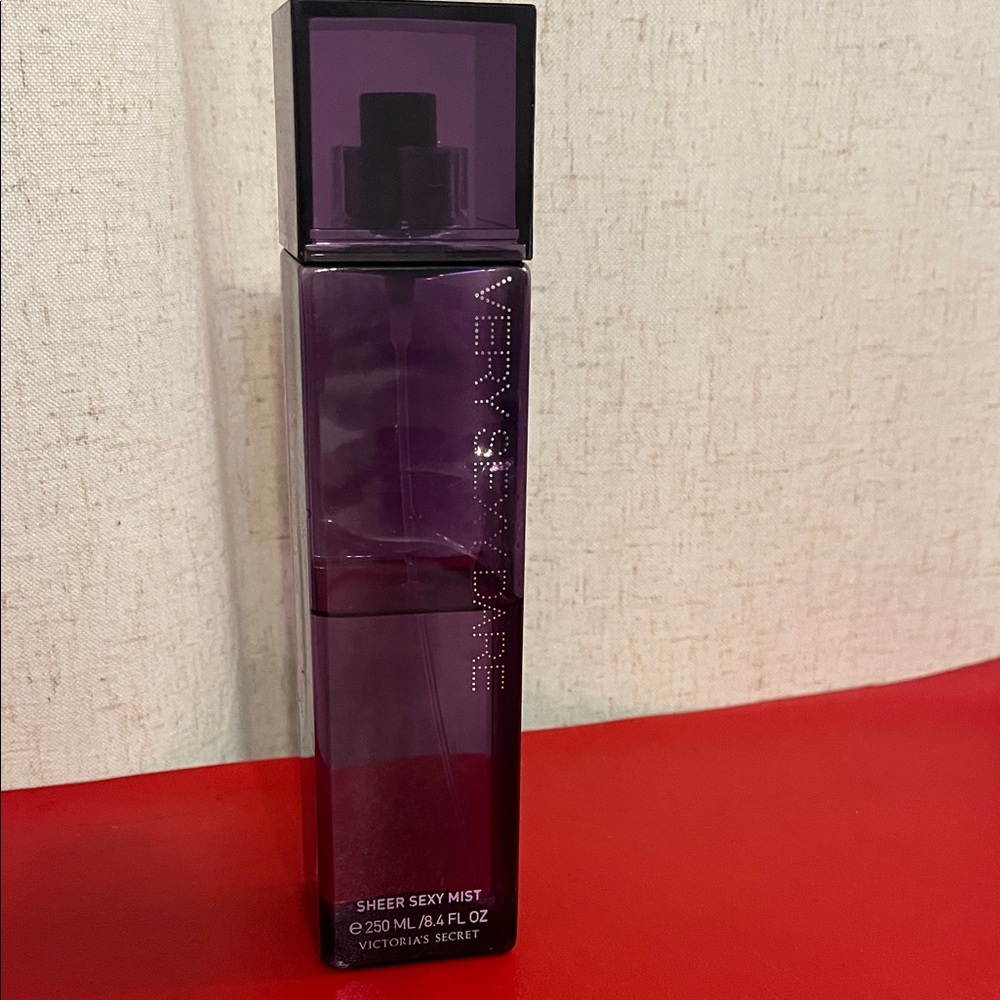 Victoria's Secret Very Sexy Dare Perfume Fragrance 8.4 Fl Oz